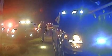 murdaugh photos graphic|GRAPHIC: Deputies’ bodycam video released showing Murdaugh。